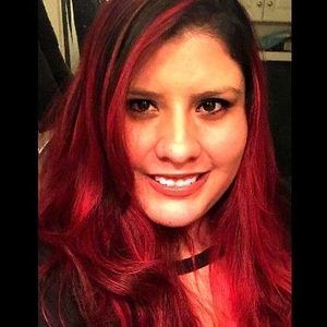 Meet your Posher, Alicia